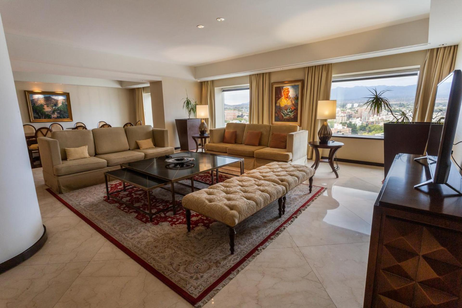 Presidential Suite 1 King